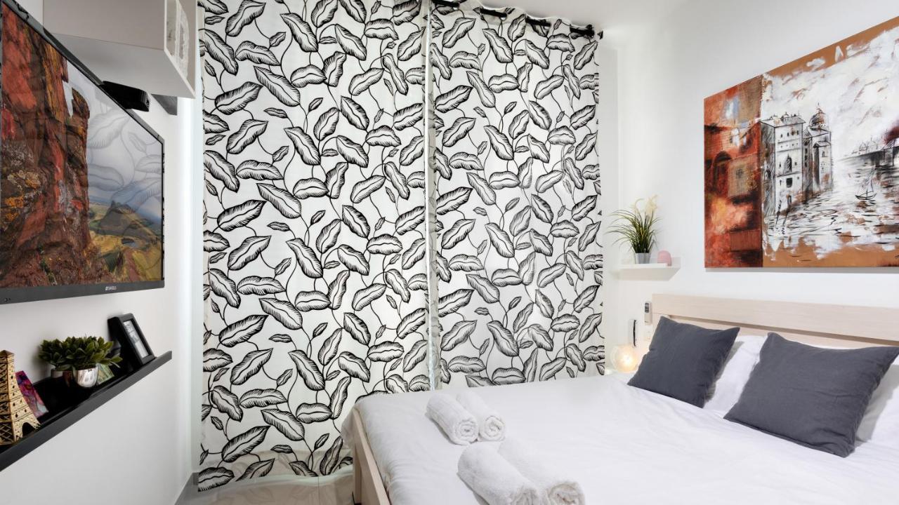 Stylish 1Br Flat For 4 Ppl In Allenby By Holyguest تل أبيب المظهر الخارجي الصورة