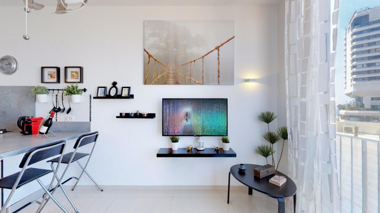 Stylish 1Br Flat For 4 Ppl In Allenby By Holyguest تل أبيب المظهر الخارجي الصورة